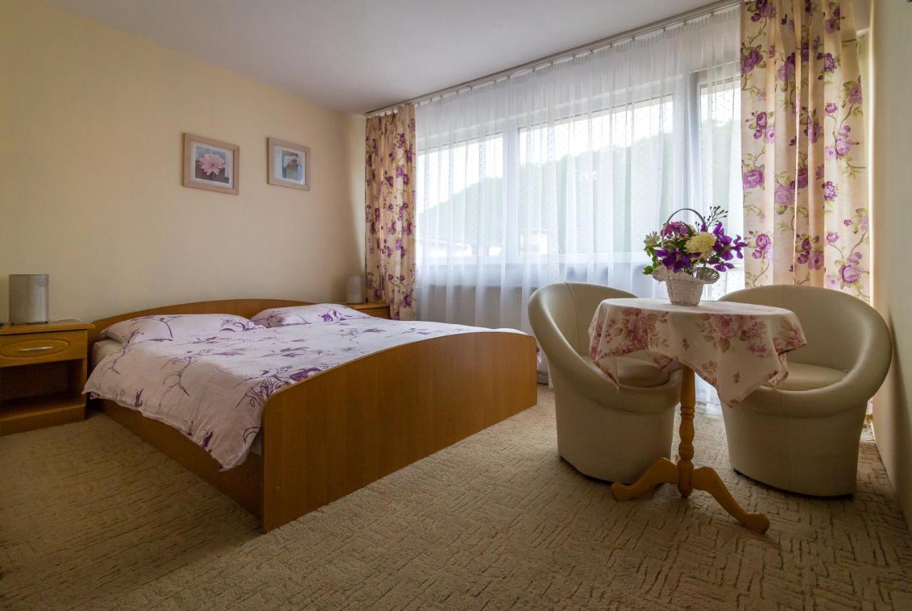 Villa Kaprys Кудова-Здрой Екстериор снимка