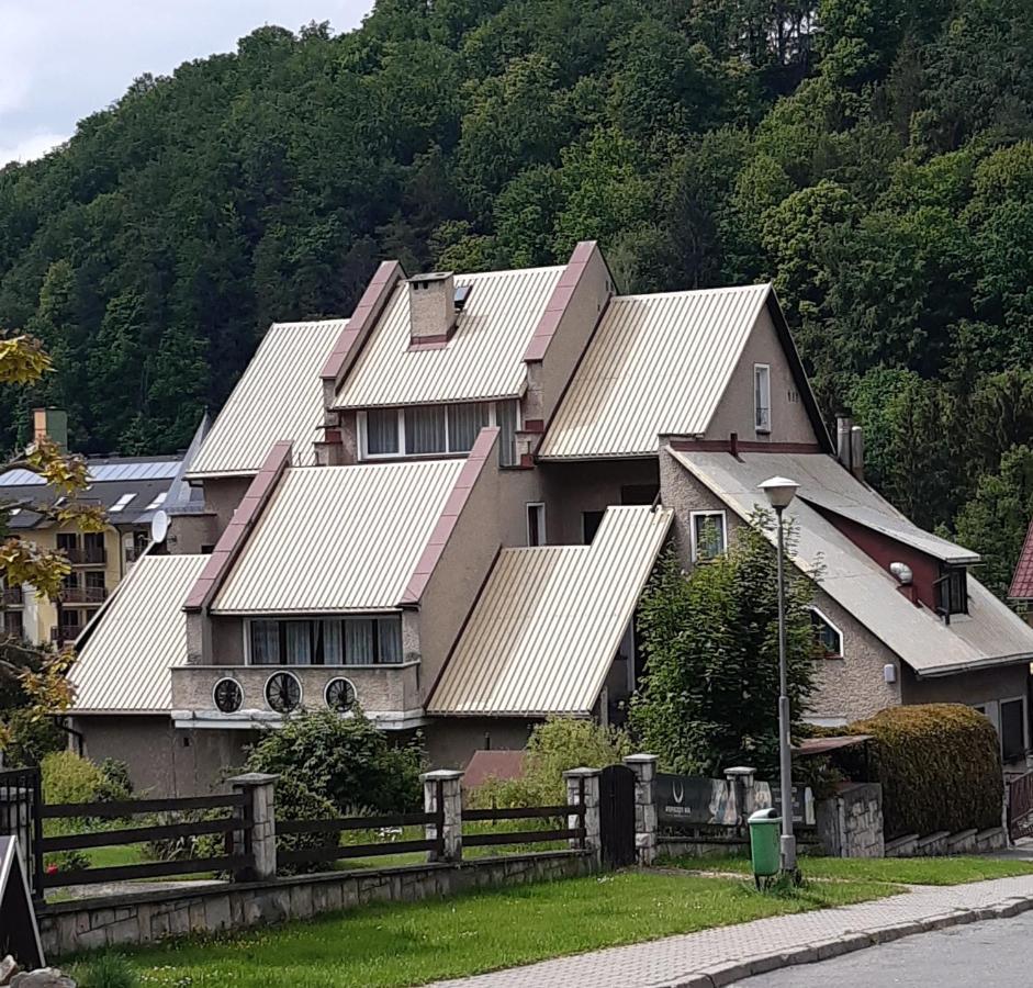 Villa Kaprys Кудова-Здрой Екстериор снимка